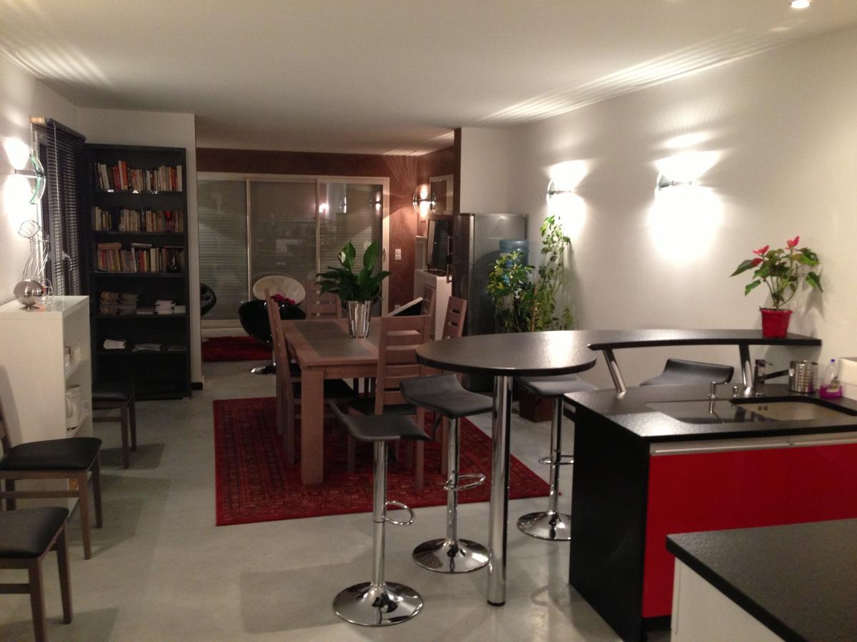 Domaine De Giron Bed & Breakfast Moulis-en-Medoc ภายนอก รูปภาพ