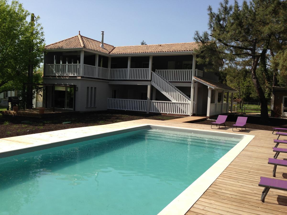 Domaine De Giron Bed & Breakfast Moulis-en-Medoc ภายนอก รูปภาพ